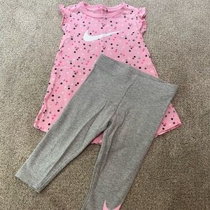 Nike Girls 2pc Set